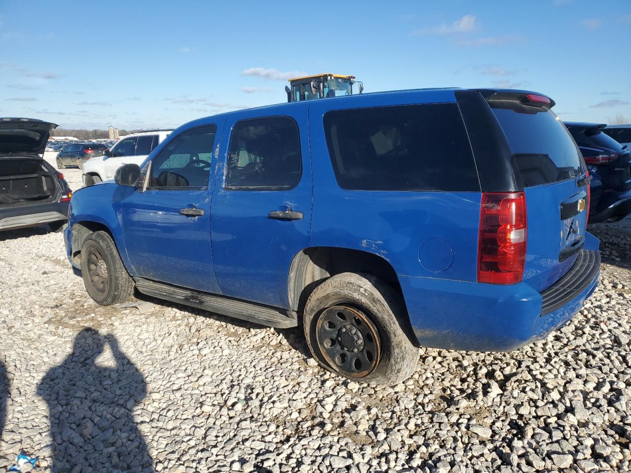 VIN 1GNLC2E05DR326748 2013 CHEVROLET TAHOE no.2