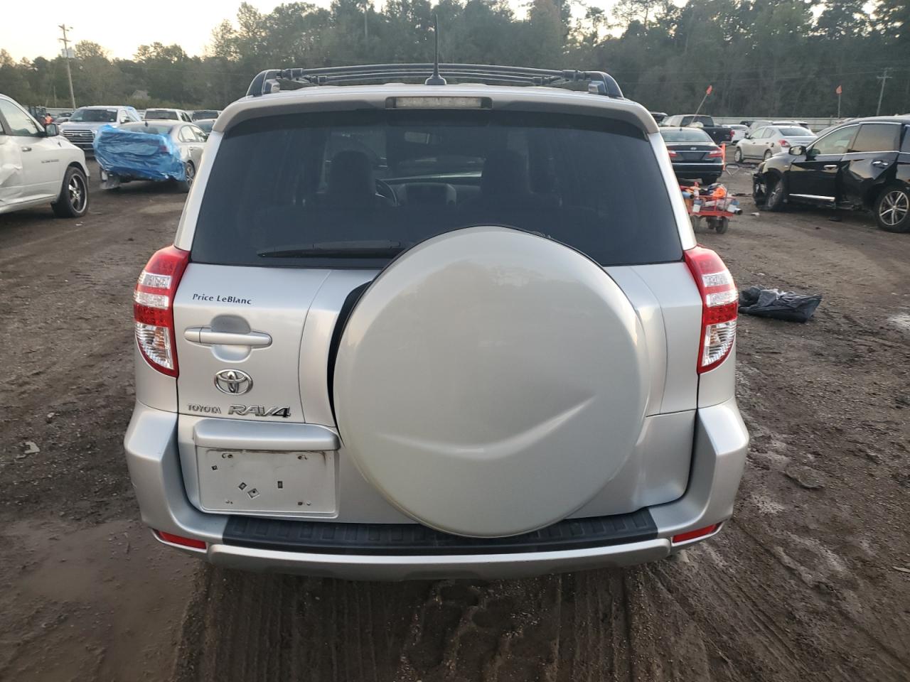 2010 Toyota Rav4 VIN: JTMZF4DV7AD027984 Lot: 81592074