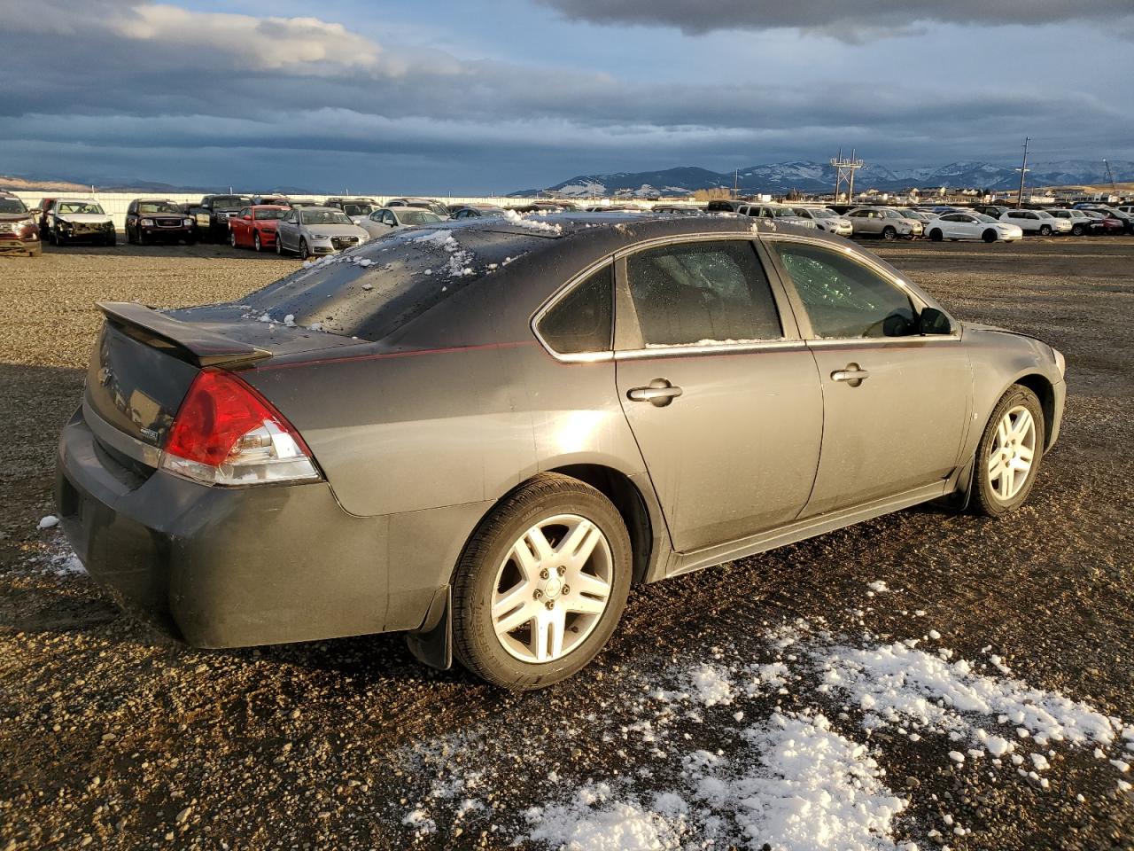 2010 Chevrolet Impala - Image 3