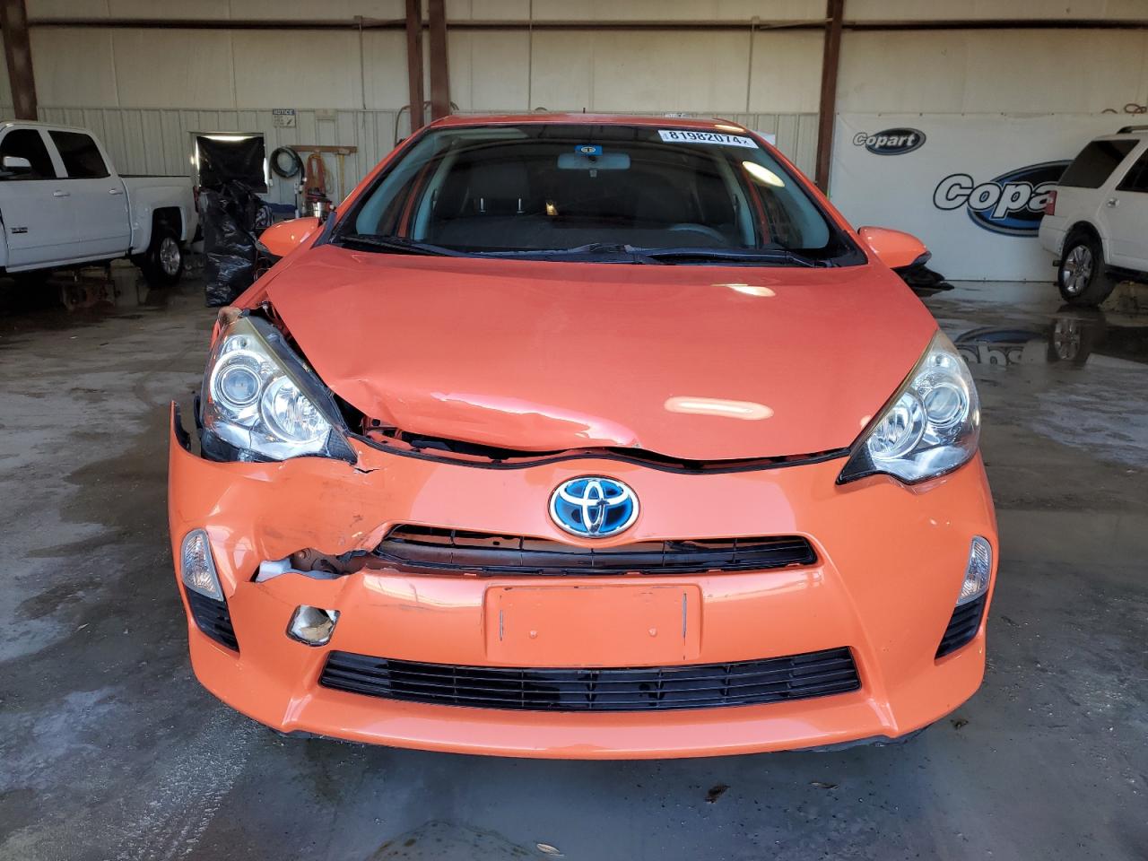 2014 Toyota Prius C VIN: JTDKDTB36E1070447 Lot: 81982074