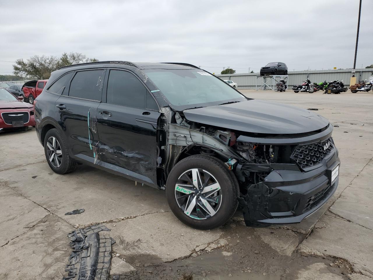 2023 Kia Sorento - Image 4