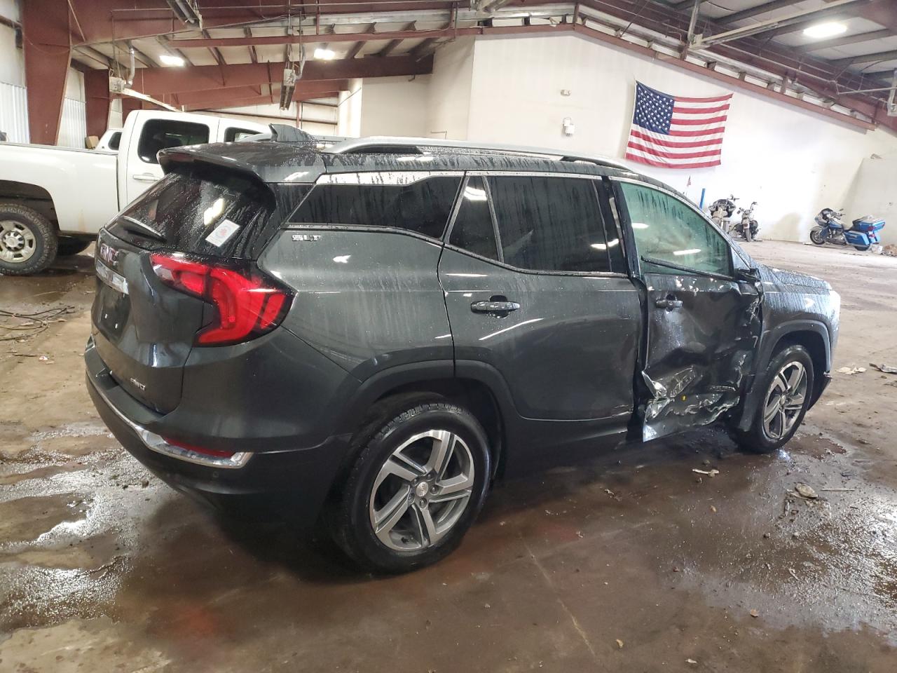 2019 GMC Terrain - Image 3