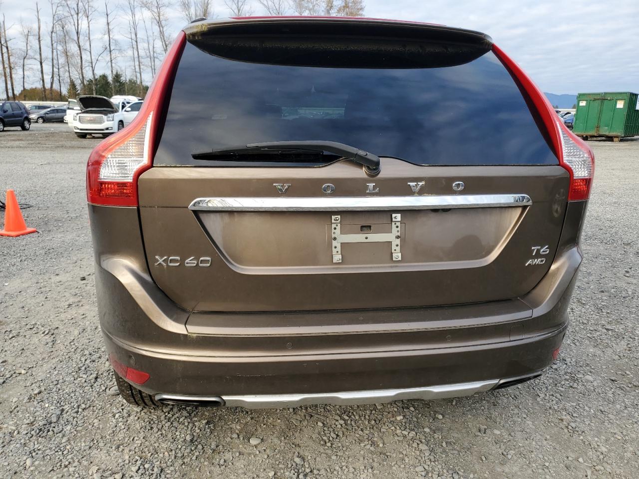 2015 Volvo Xc60 T6 Platinum VIN: YV4902RM5F2717674 Lot: 79537074