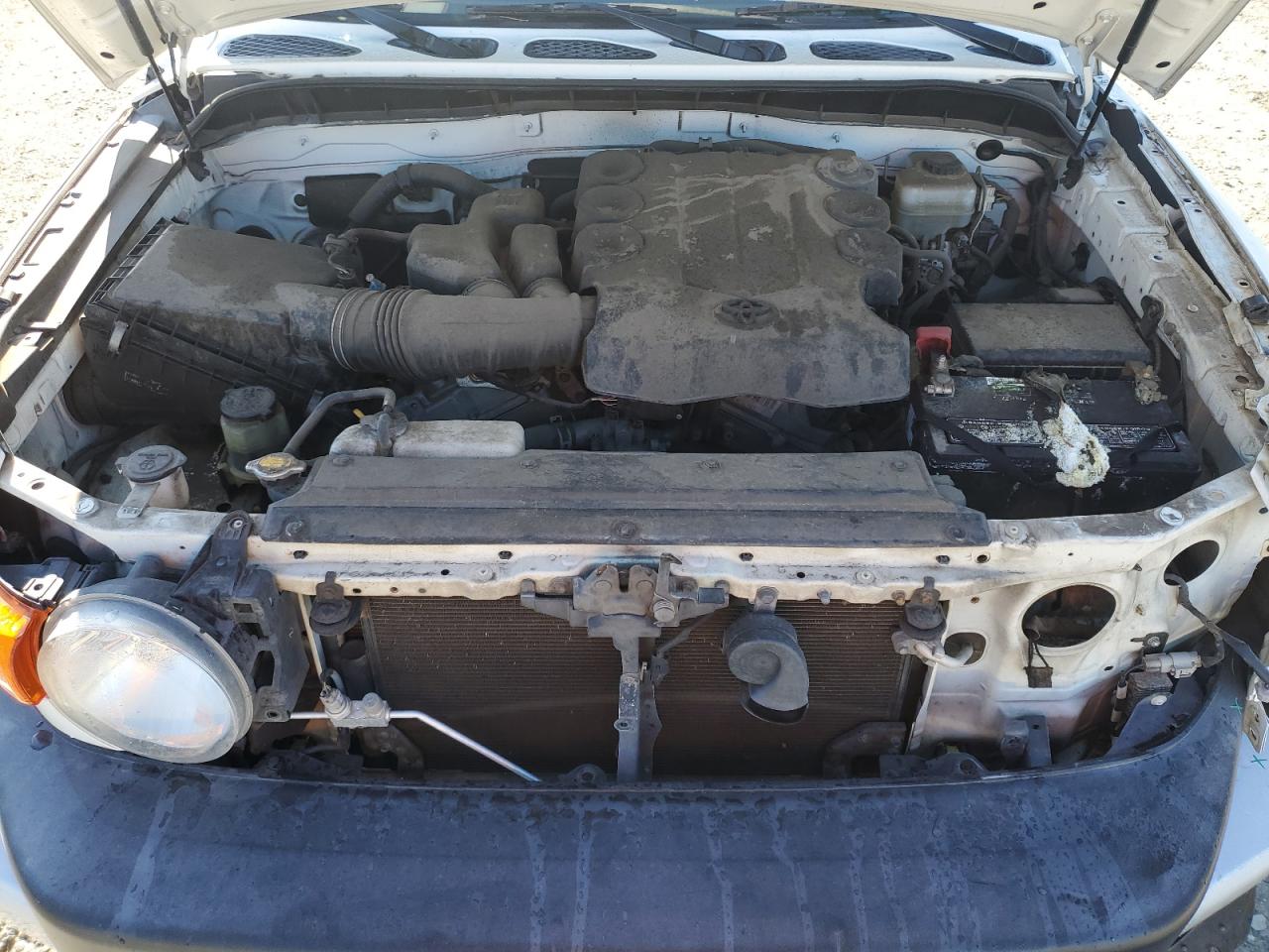 2010 Toyota Fj Cruiser VIN: JTEZU4BF9AK010743 Lot: 63110865