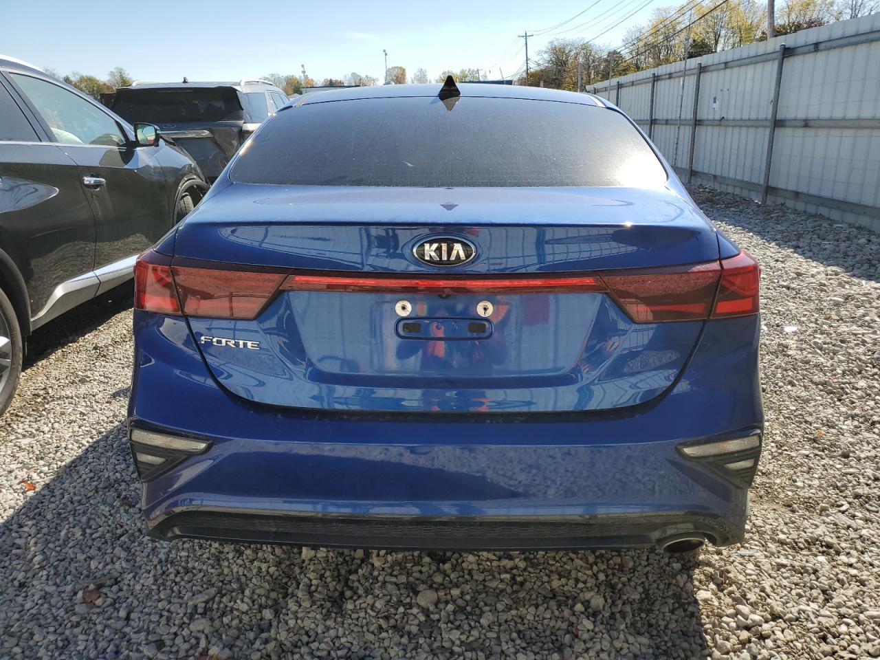 2019 Kia Forte - Image 6