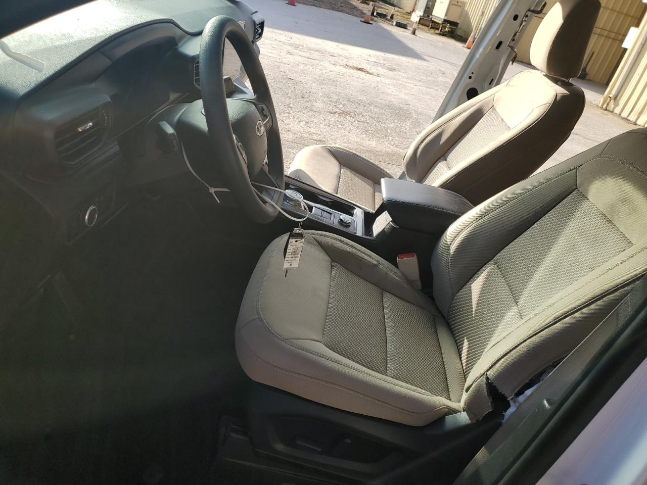 2023 Ford Explorer - Image 7