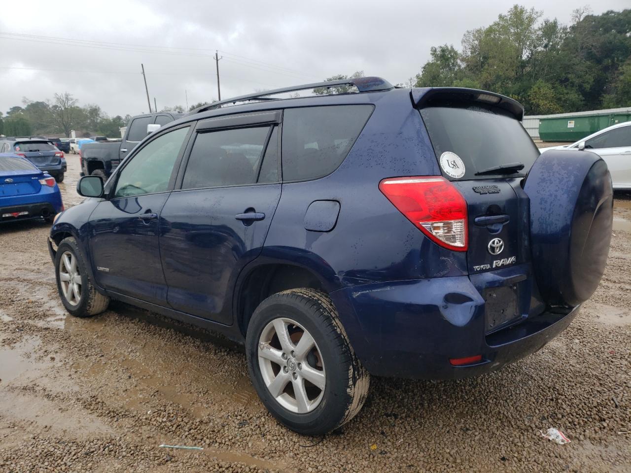 2007 Toyota RAV 4 - Image 2