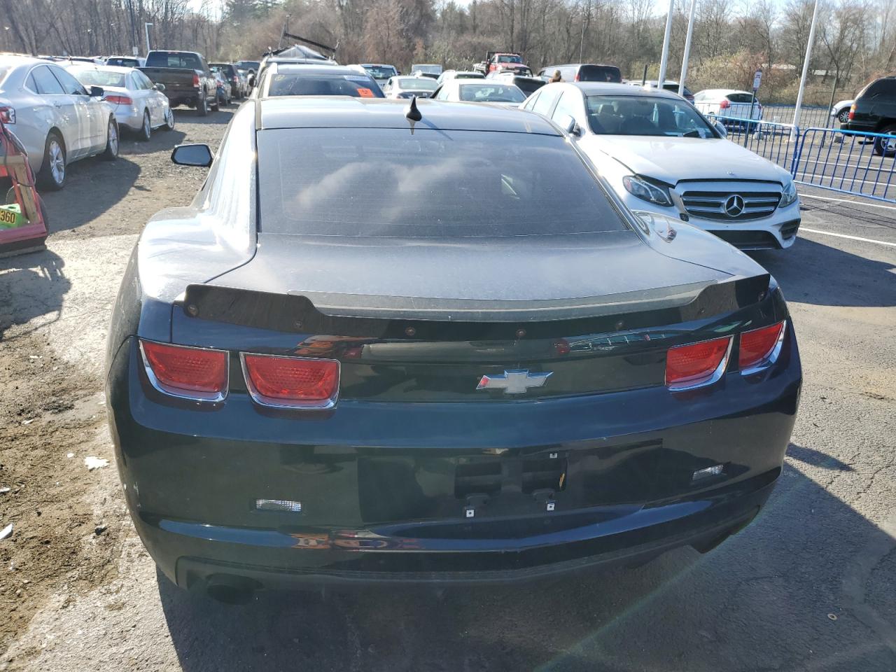 2011 Chevrolet Camaro Ls VIN: 2G1FE1ED5B9100223 Lot: 80893764