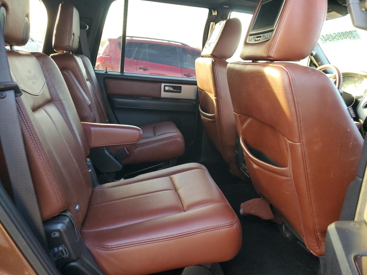 2012 Ford Expedition - Image 11