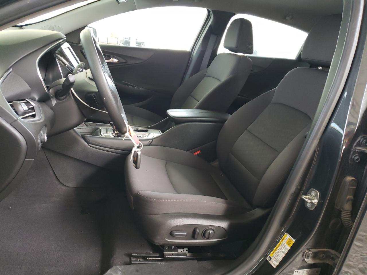 2017 Chevrolet Malibu - Image 7