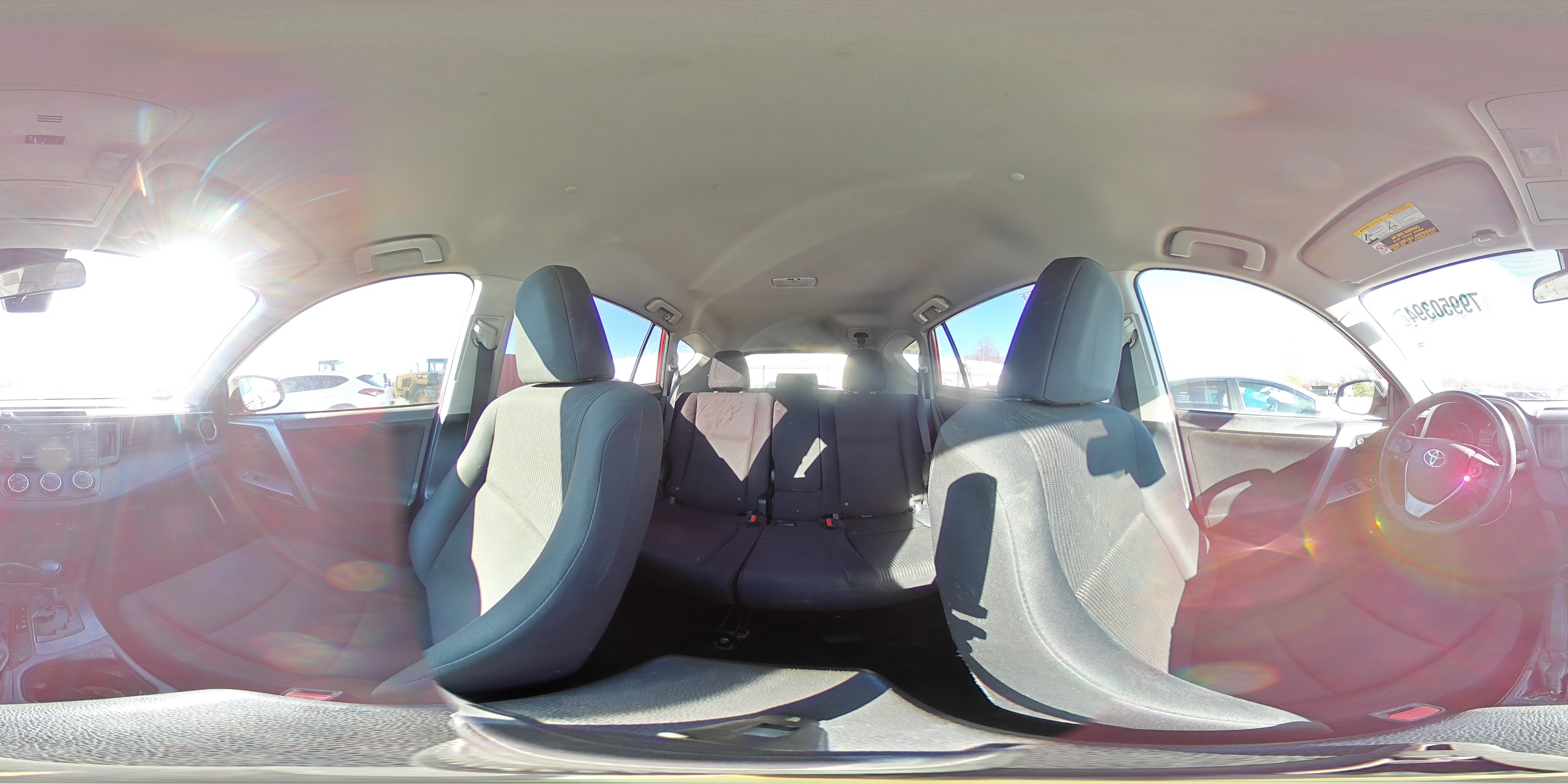 2017 Toyota RAV 4 - Image 16