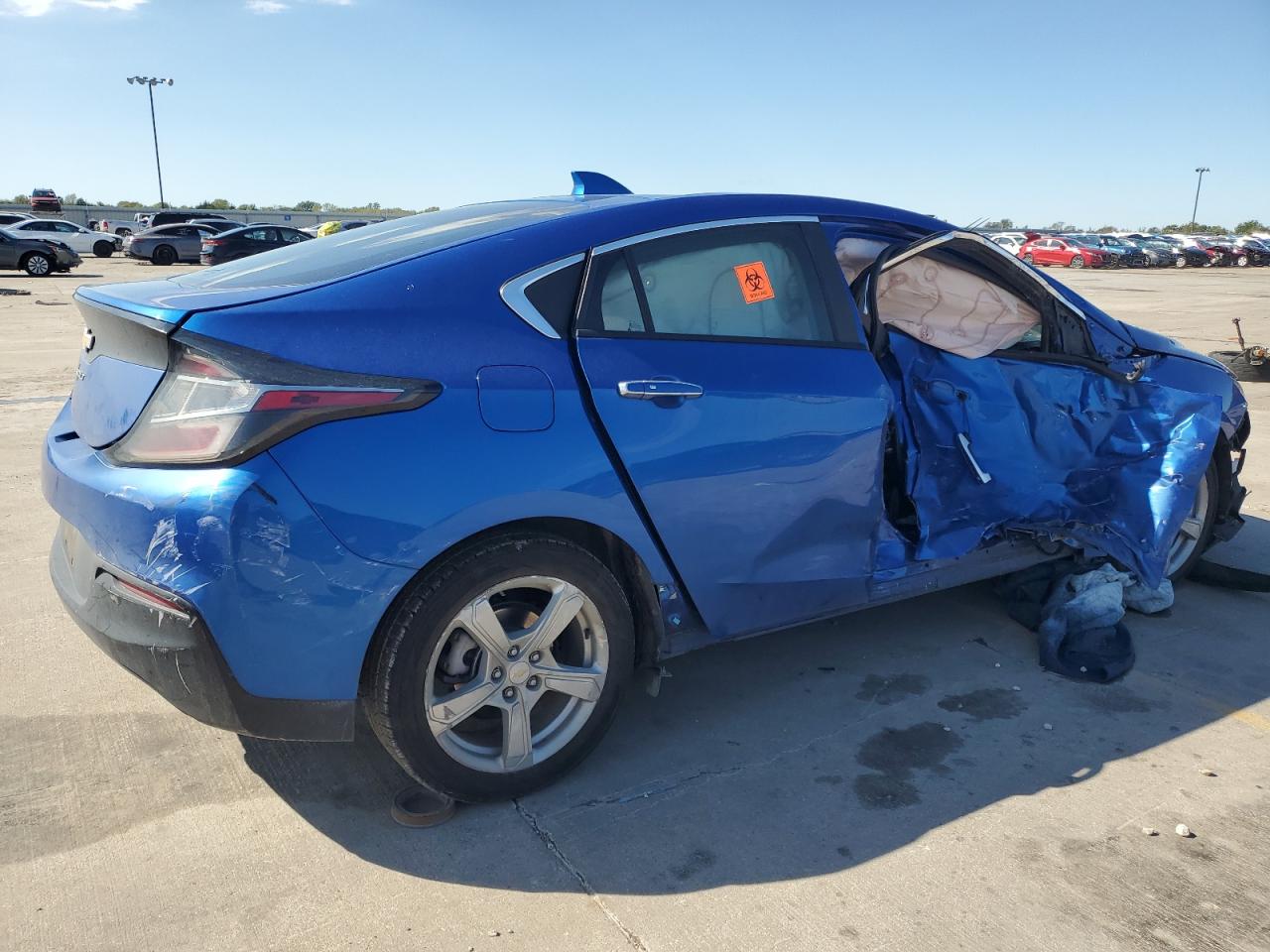 2018 Chevrolet Volt - Image 3