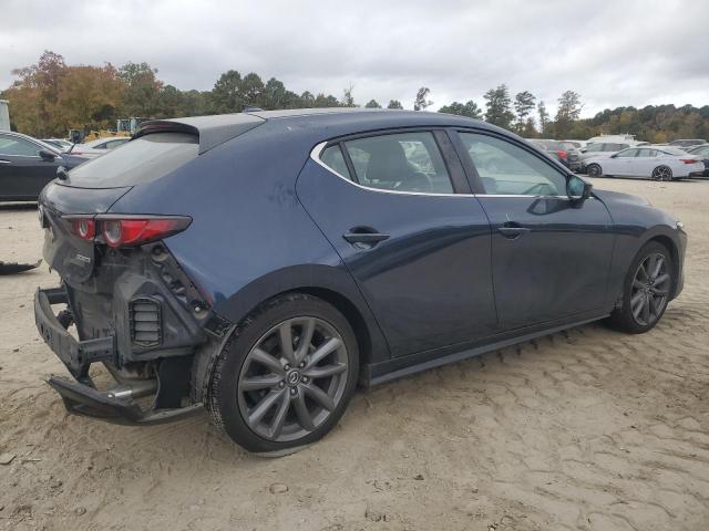  MAZDA 3 2019 Blue