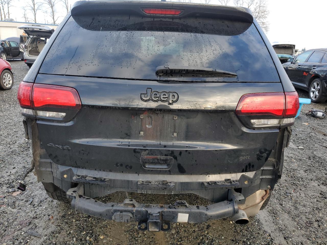 2018 Jeep Grand Cherokee - Image 6