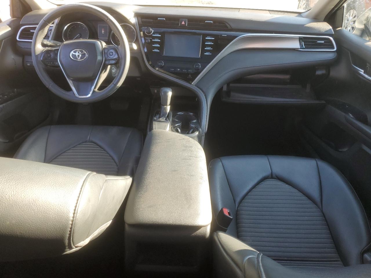 2018 Toyota Camry - Image 8