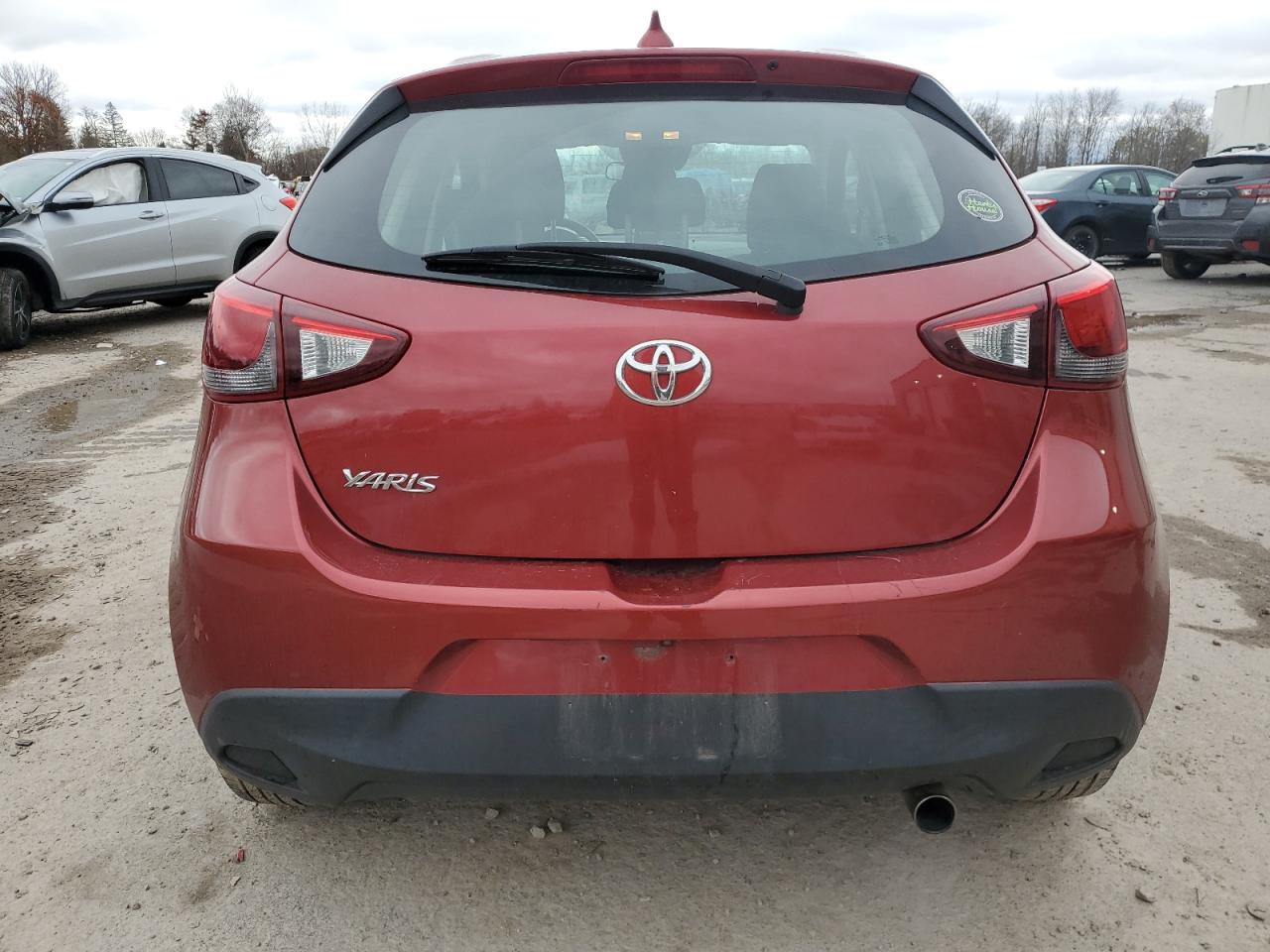 2020 Toyota Yaris Le VIN: 3MYDLBJV0LY707335 Lot: 79410954