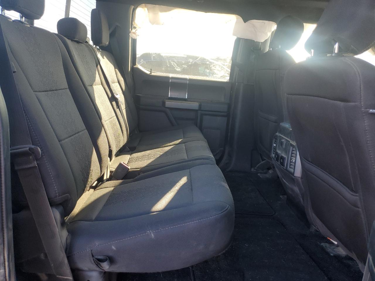 2020 Ford F-150 - Image 11