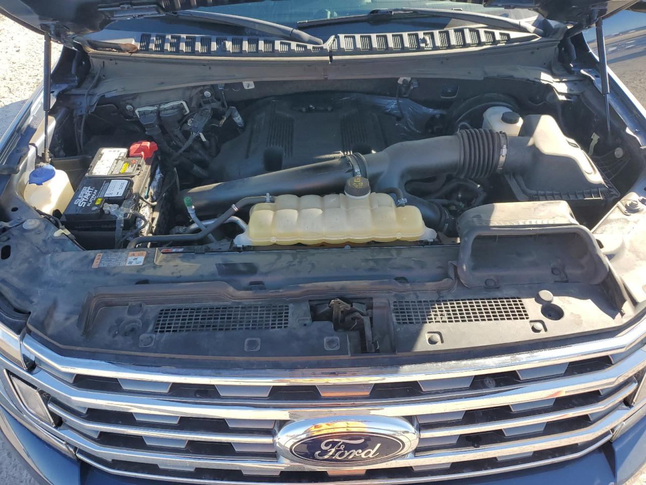 2019 Ford Expedition - Image 12