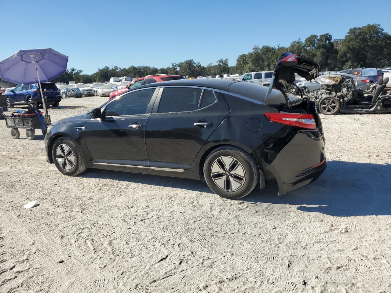 2012 Kia Optima - Image 2