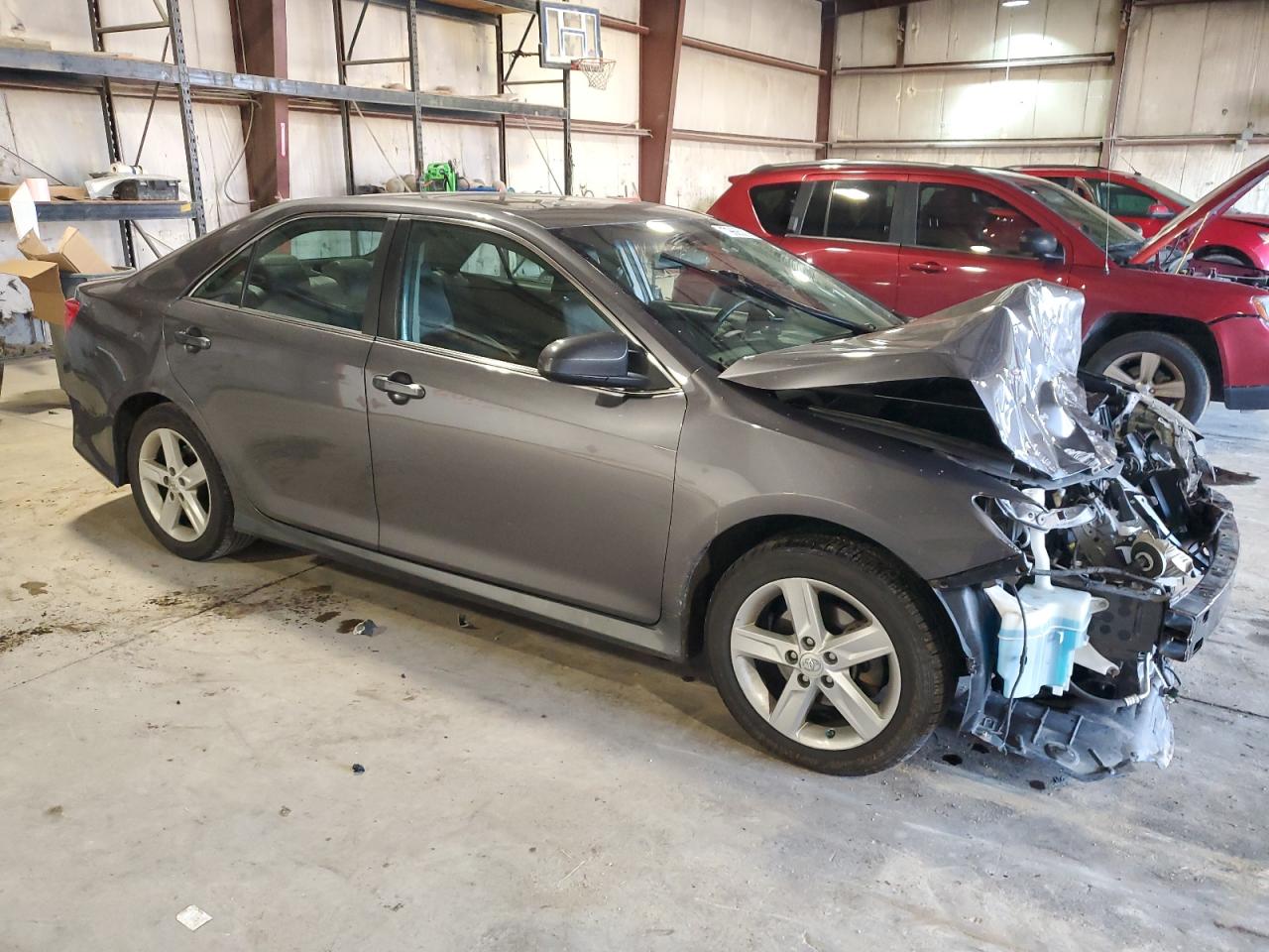 2014 Toyota Camry - Image 4