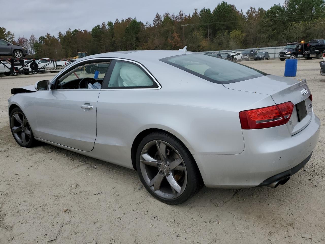 2010 Audi A5 - Image 2