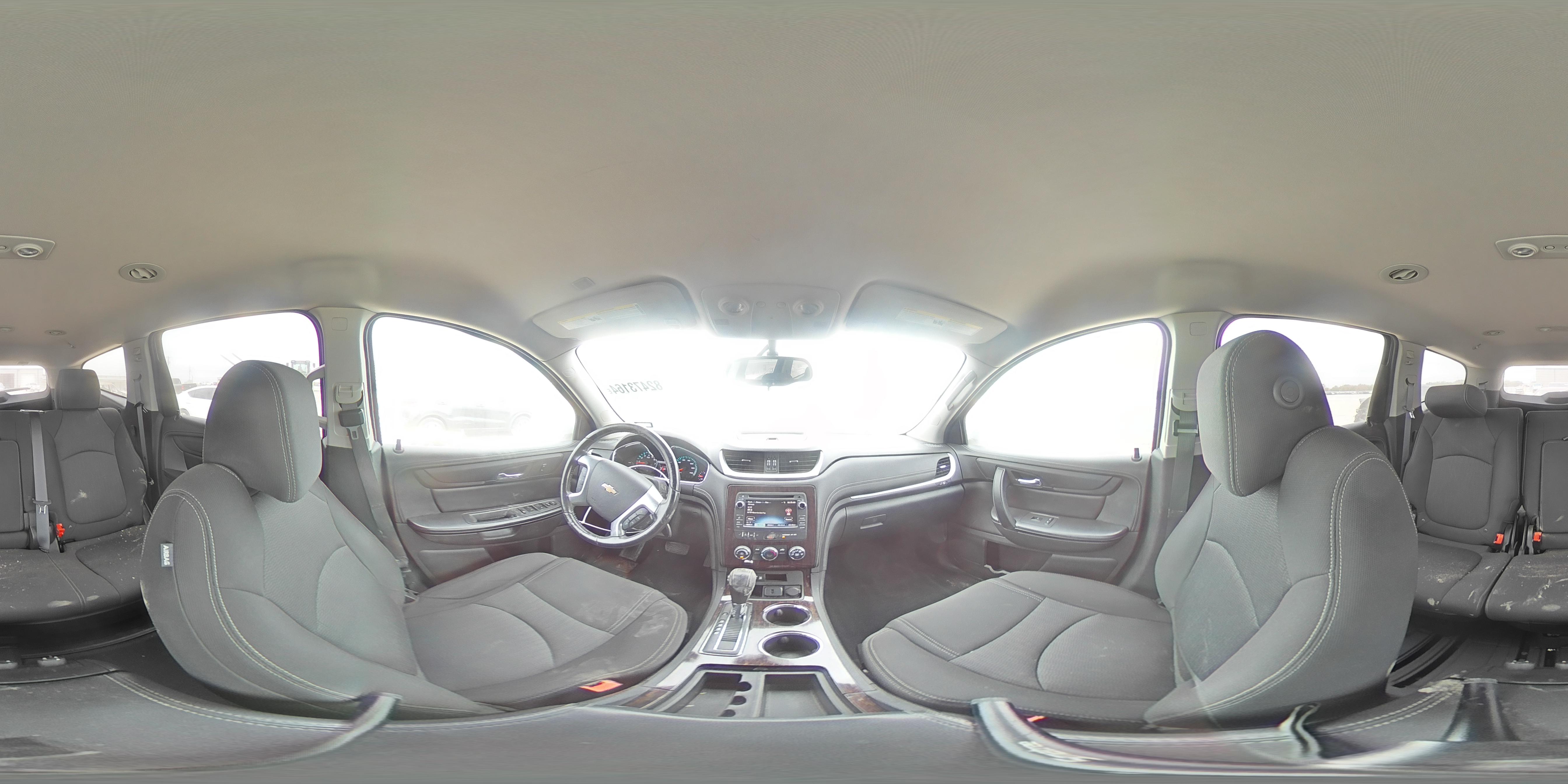 2015 Chevrolet Traverse - Image 14