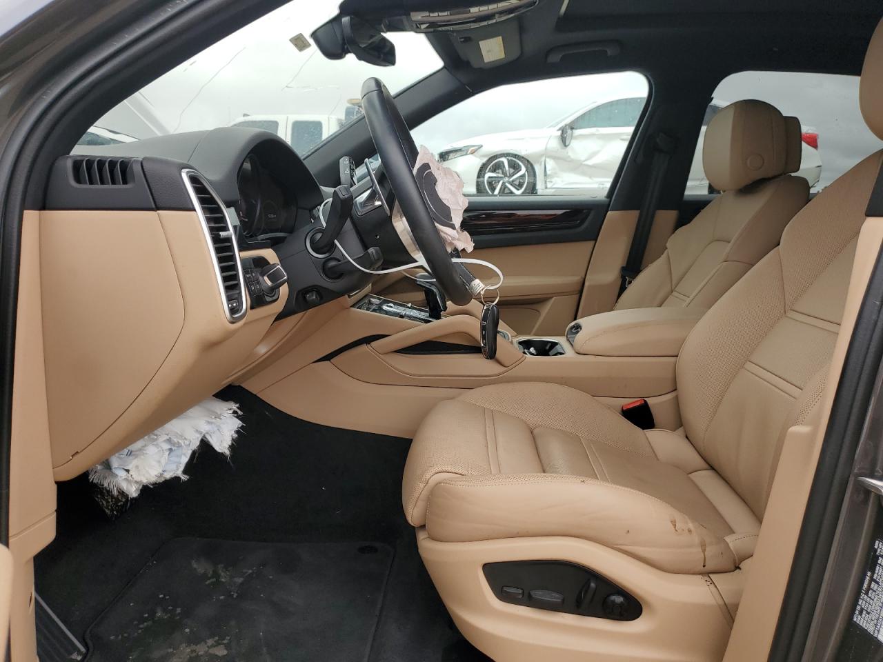 WP1AA2AYXPDA09226 2023 Porsche Cayenne Base