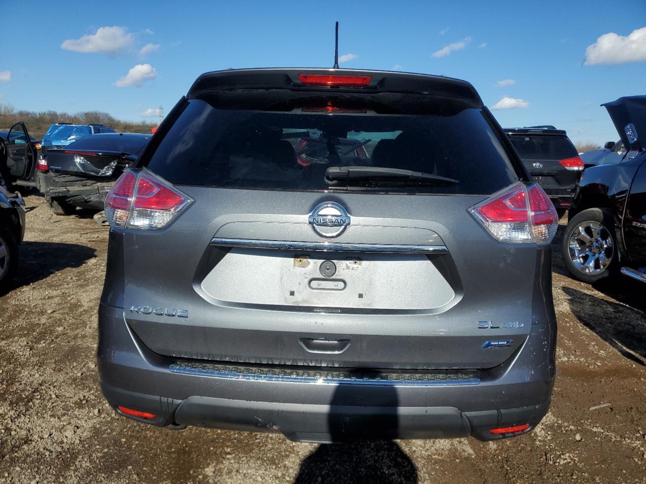 2014 Nissan Rogue - Image 6