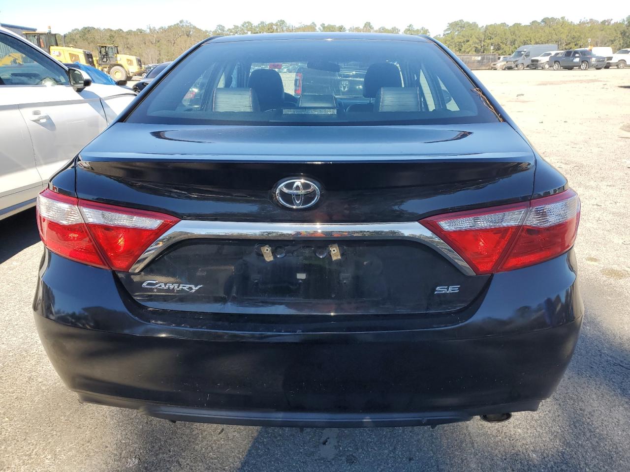 VIN 4T1BF1FK0HU786081 2017 TOYOTA CAMRY no.6