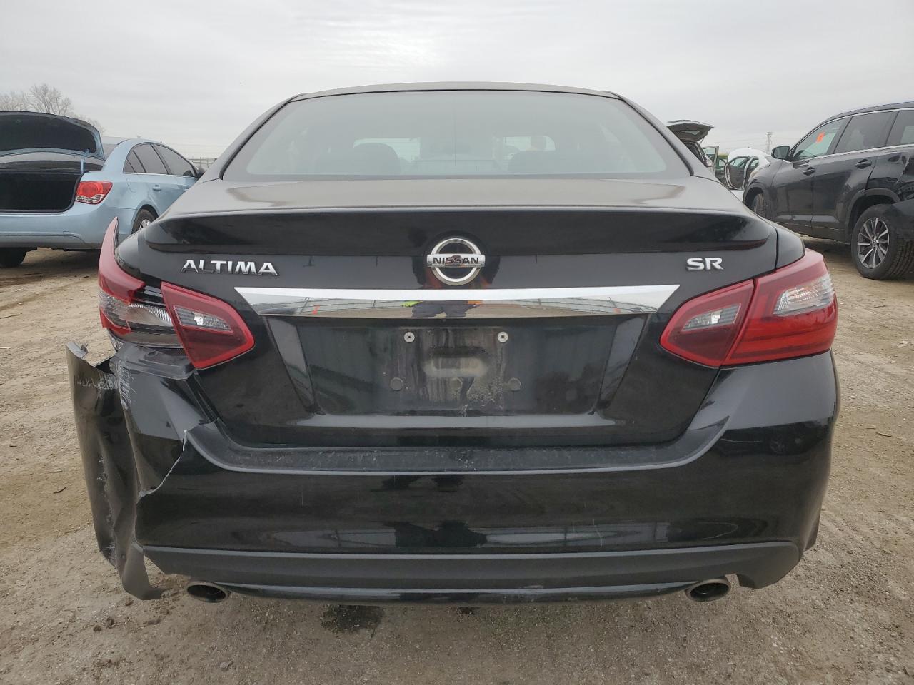 2017 Nissan Altima - Image 6