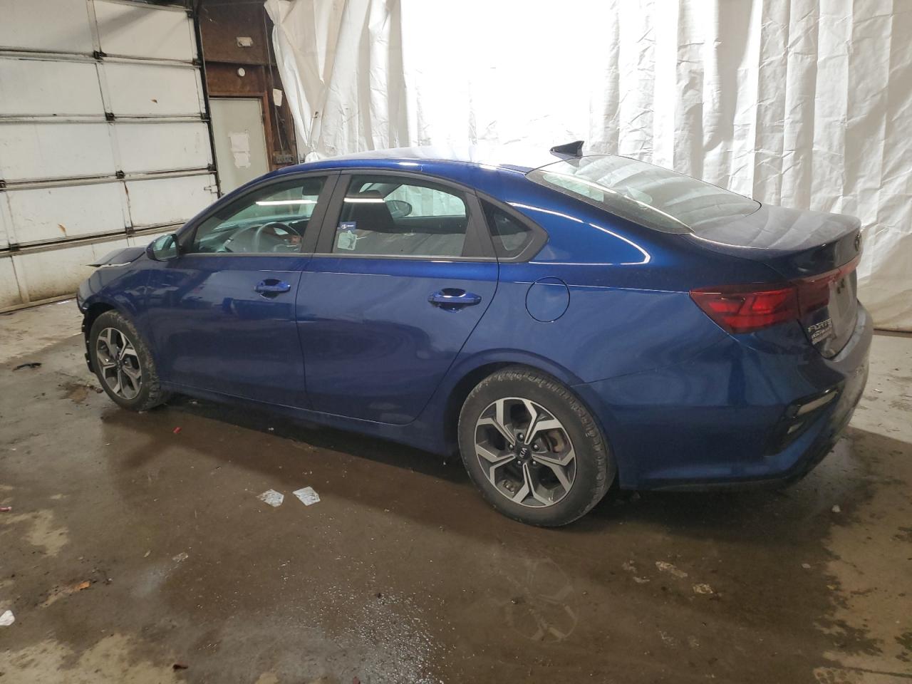 2021 Kia Forte - Image 2