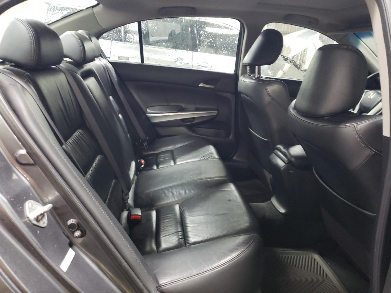 2008 Honda Accord - Image 10