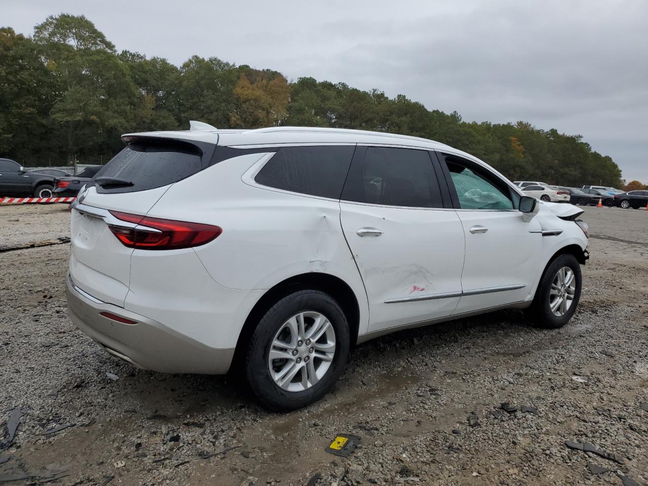 2021 Buick Enclave - Image 3