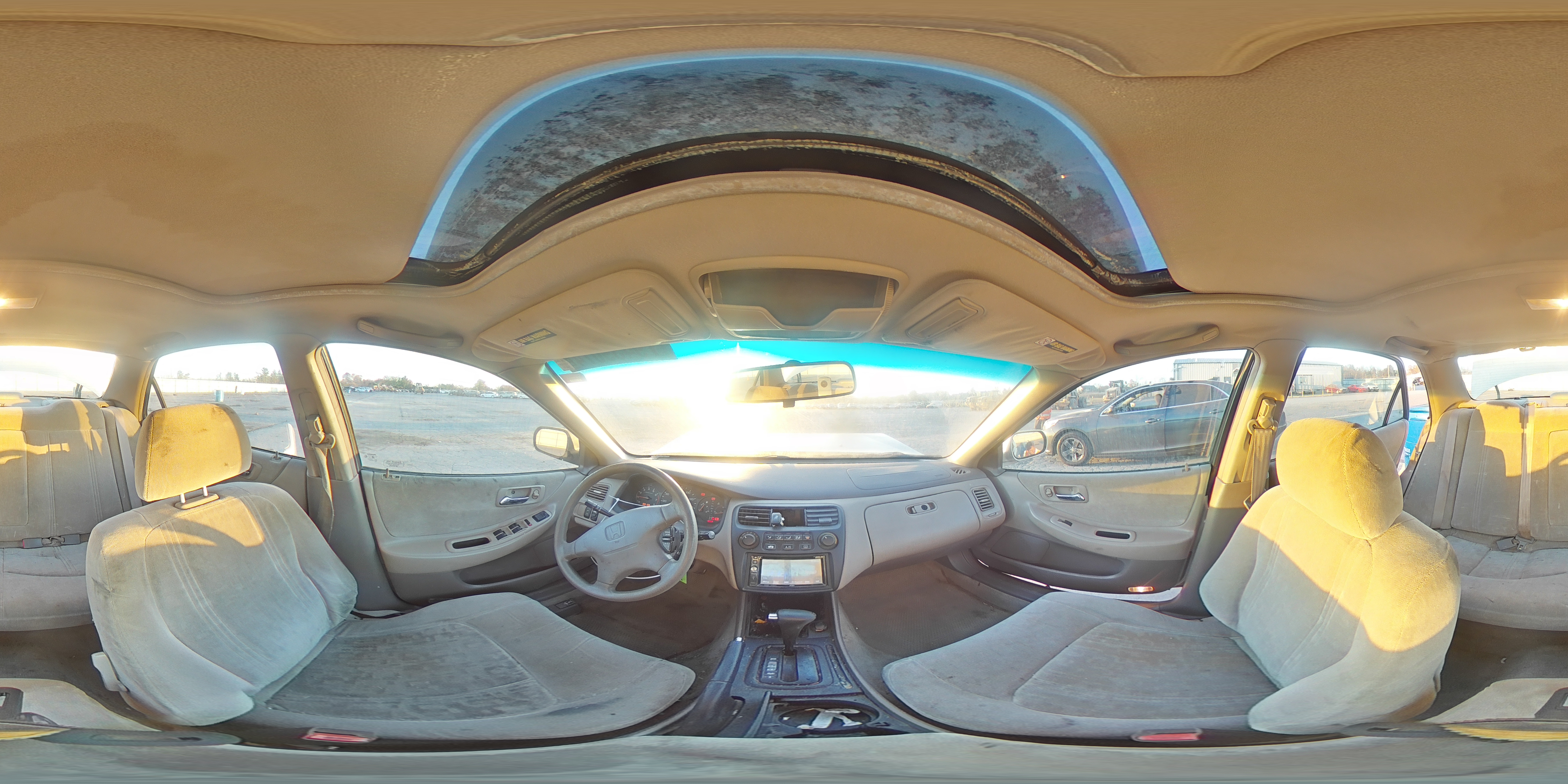 2000 Honda Accord - Image 13