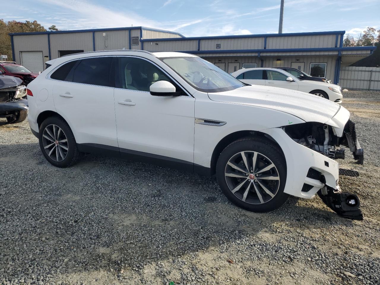 VIN SADCK2FX1LA652961 2020 JAGUAR F-PACE no.4