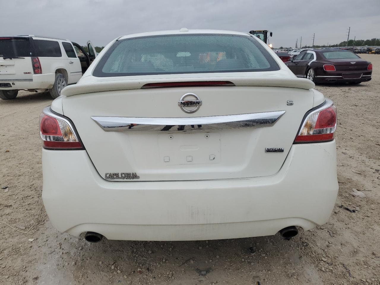 2015 Nissan Altima 2.5 VIN: 1N4AL3AP0FN920866 Lot: 81240874