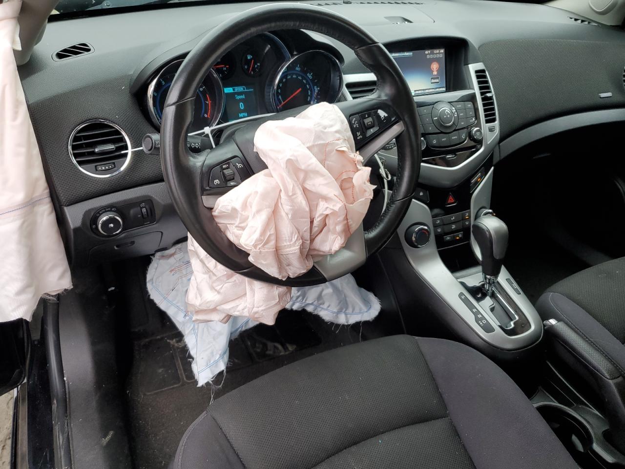 2013 Chevrolet Cruze - Image 8