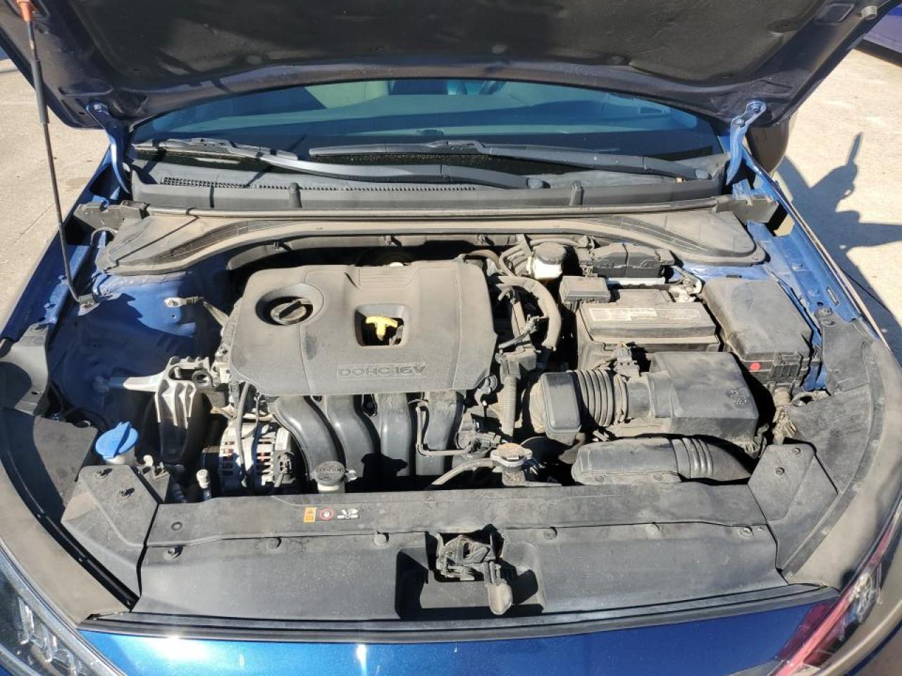 2020 Hyundai Elantra - Image 11