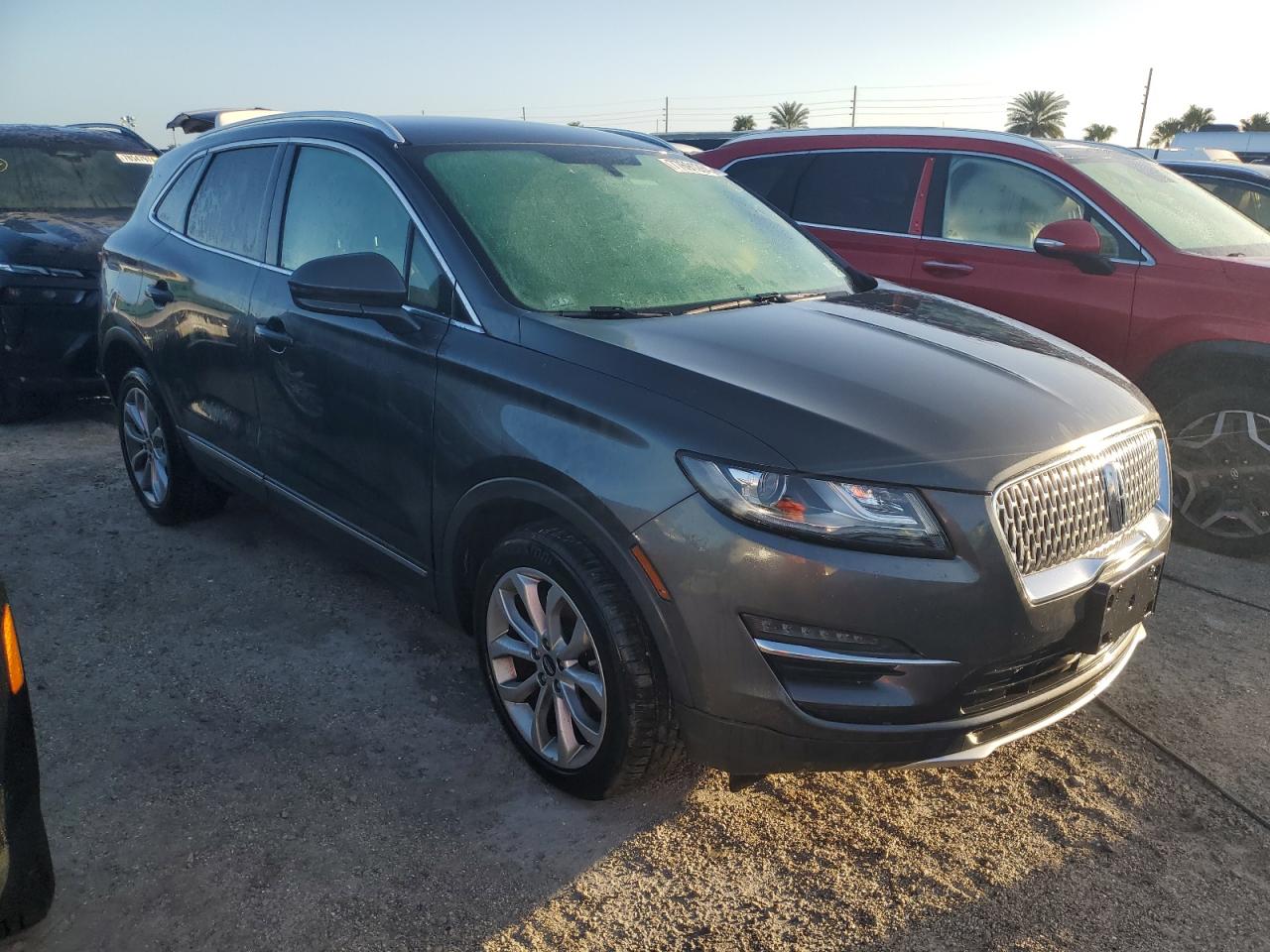 VIN 5LMCJ2D96KUL00354 2019 LINCOLN MKC no.4