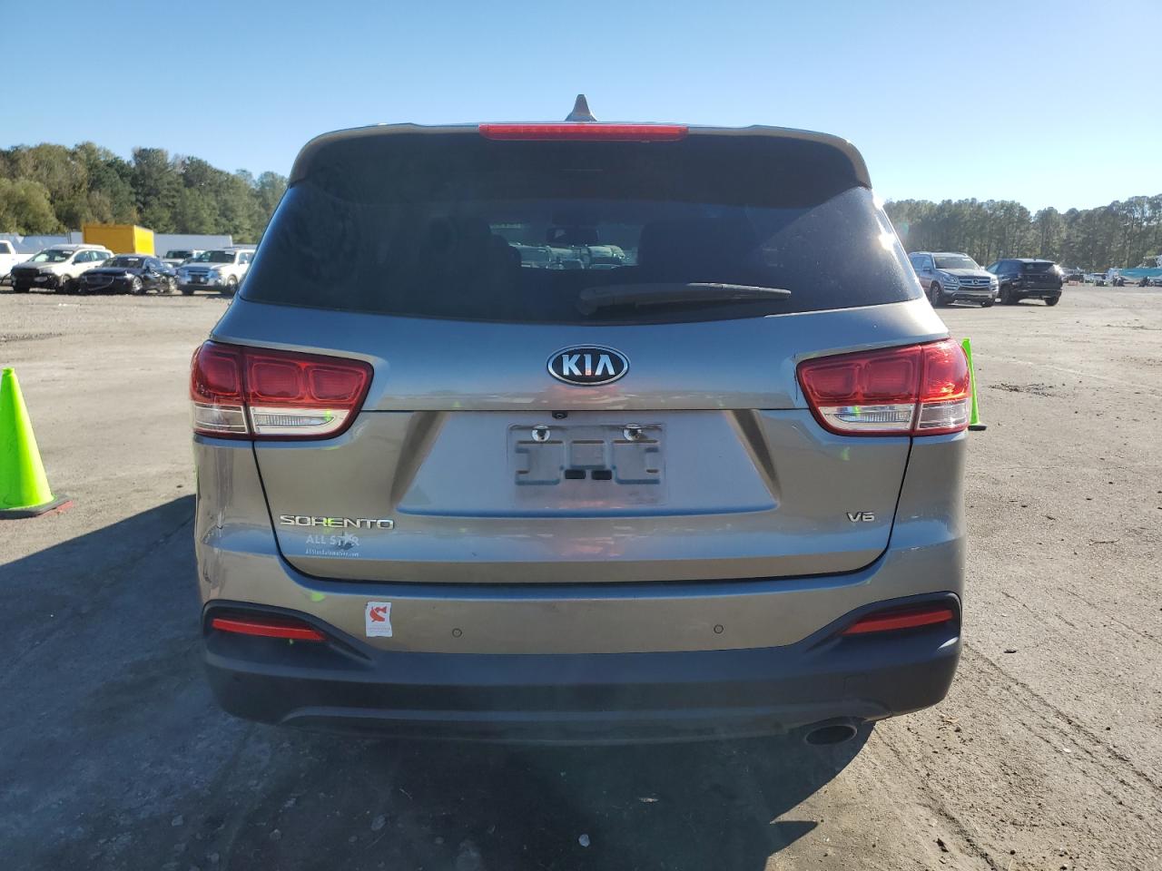 2017 Kia Sorento - Image 6