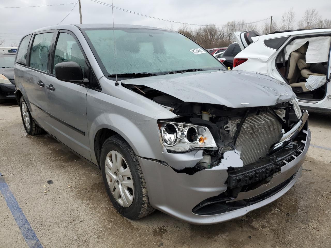 VIN 2C4RDGBGXFR512555 2015 DODGE CARAVAN no.4