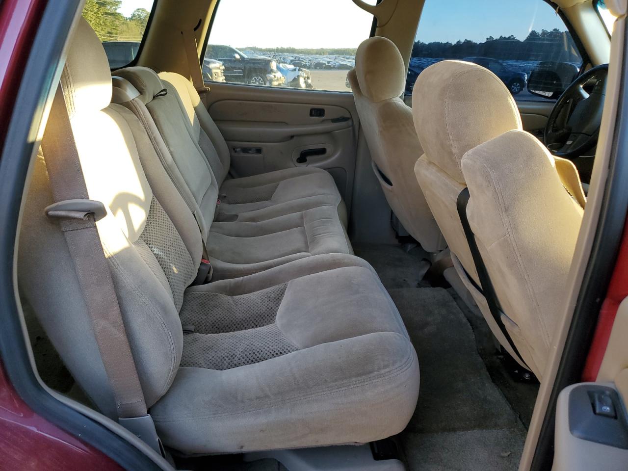 2006 Chevrolet Tahoe - Image 11