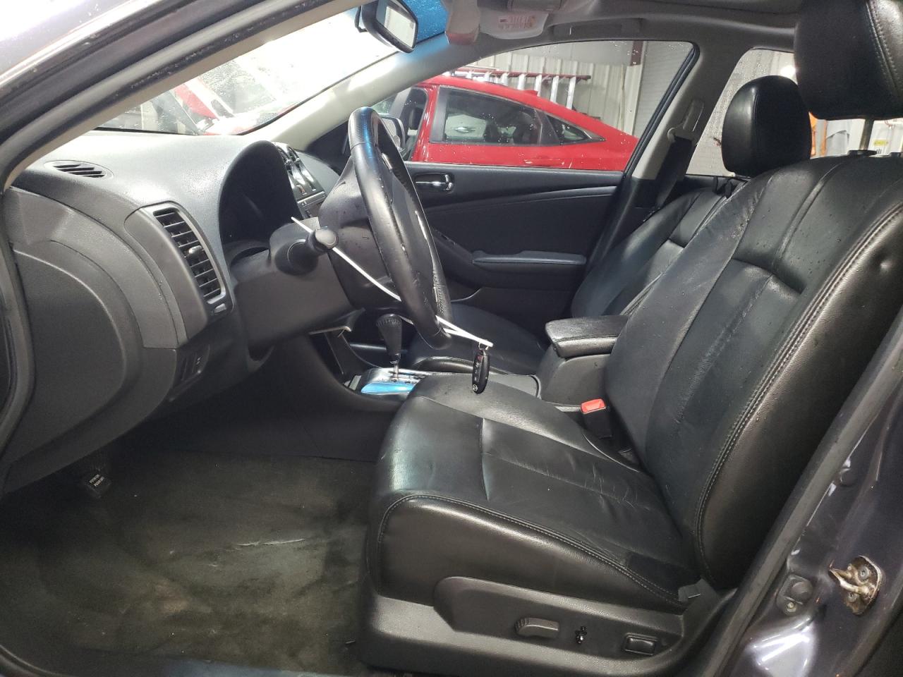 2010 Nissan Altima - Image 7