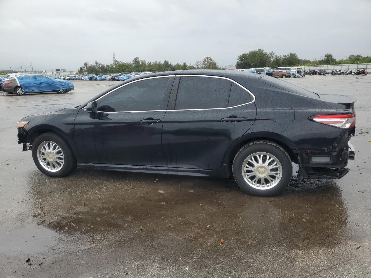 2020 Toyota Camry - Image 2