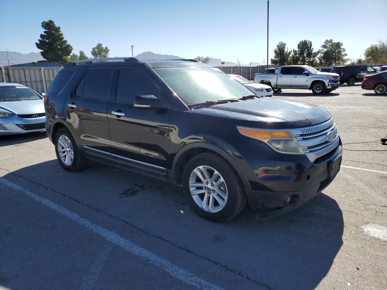 2011 Ford Explorer - Image 4