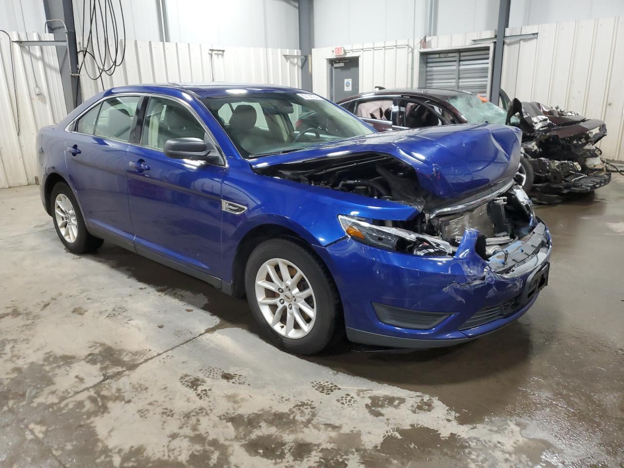 VIN 1FAHP2D87EG170757 2014 FORD TAURUS no.4