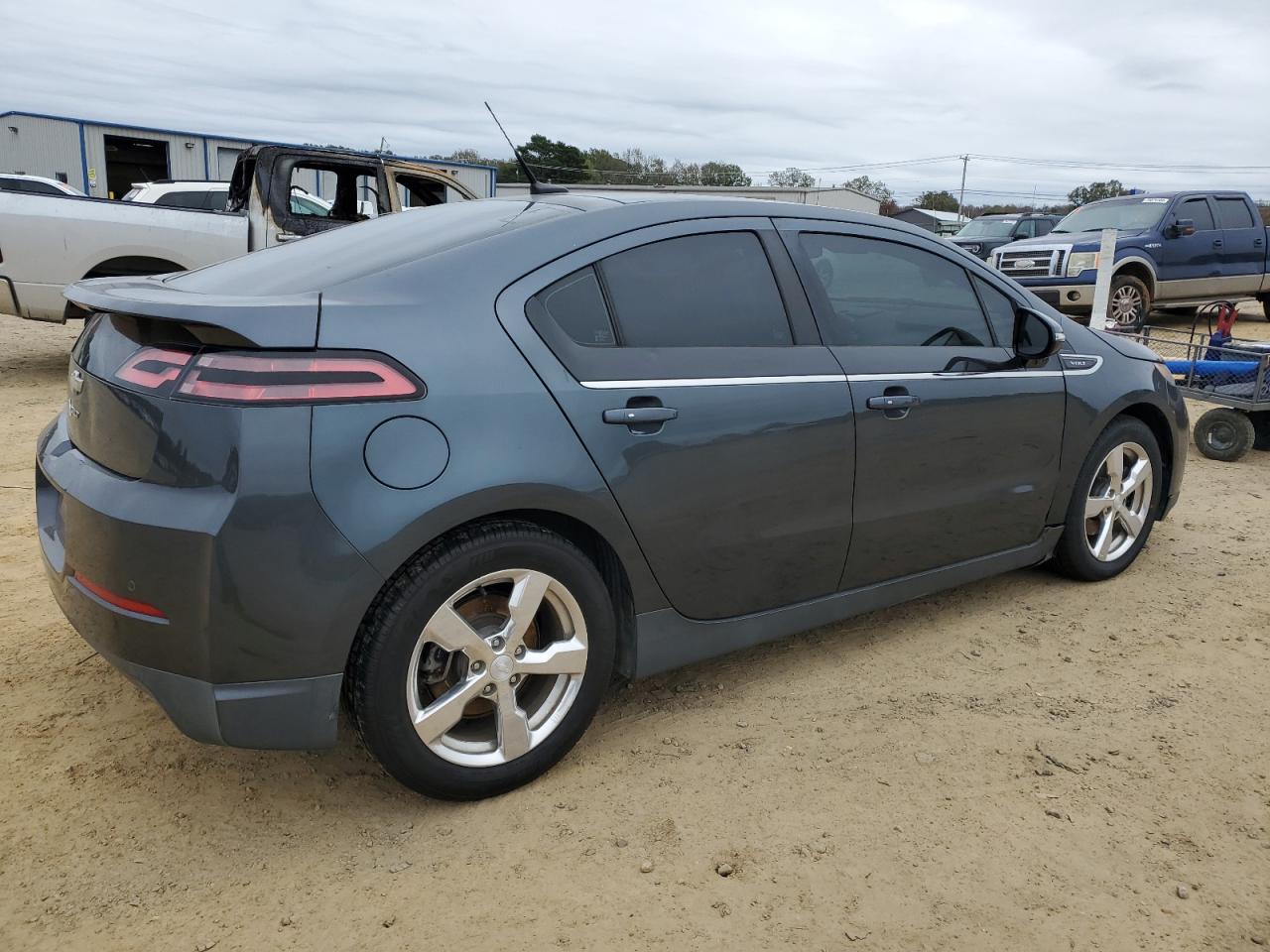 VIN 1G1RB6E45DU110534 2013 CHEVROLET VOLT no.3