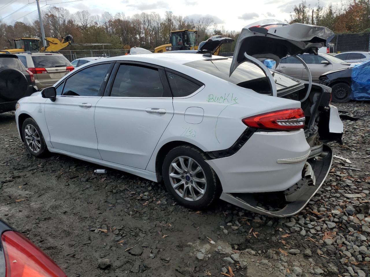 2017 Ford Fusion - Image 2