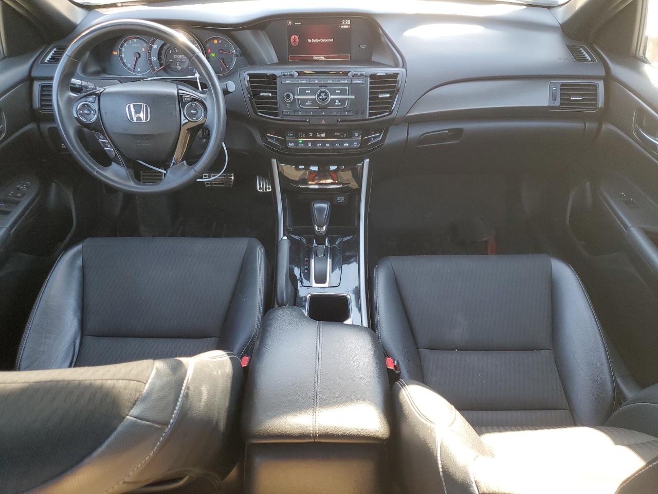 2016 Honda Accord - Image 8