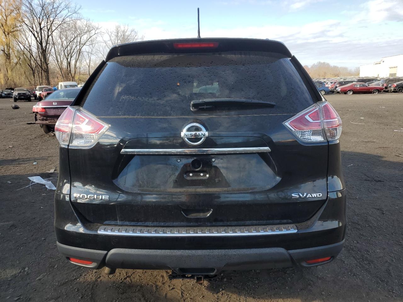 2015 Nissan Rogue S VIN: 5N1AT2MV2FC826218 Lot: 81386594